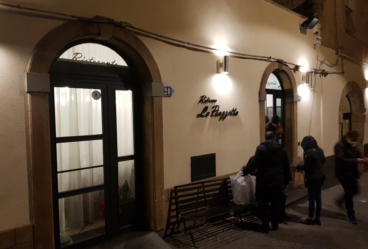 Affittacamere La Piazzetta Калтаджироне Екстериор снимка